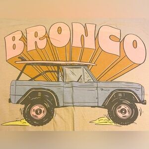 American Eagle Outfitters Oversized Graphic T-shirt